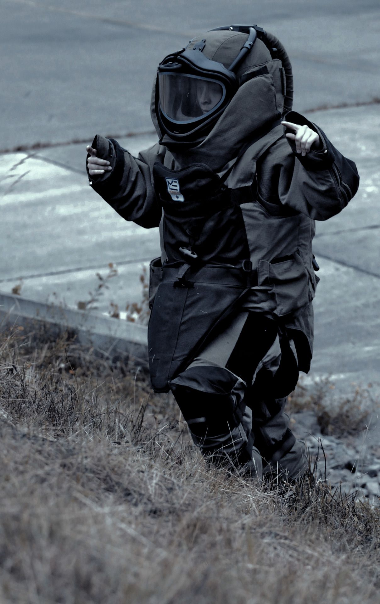 bomb suit, explosionproof suit,bomb clothing supplier